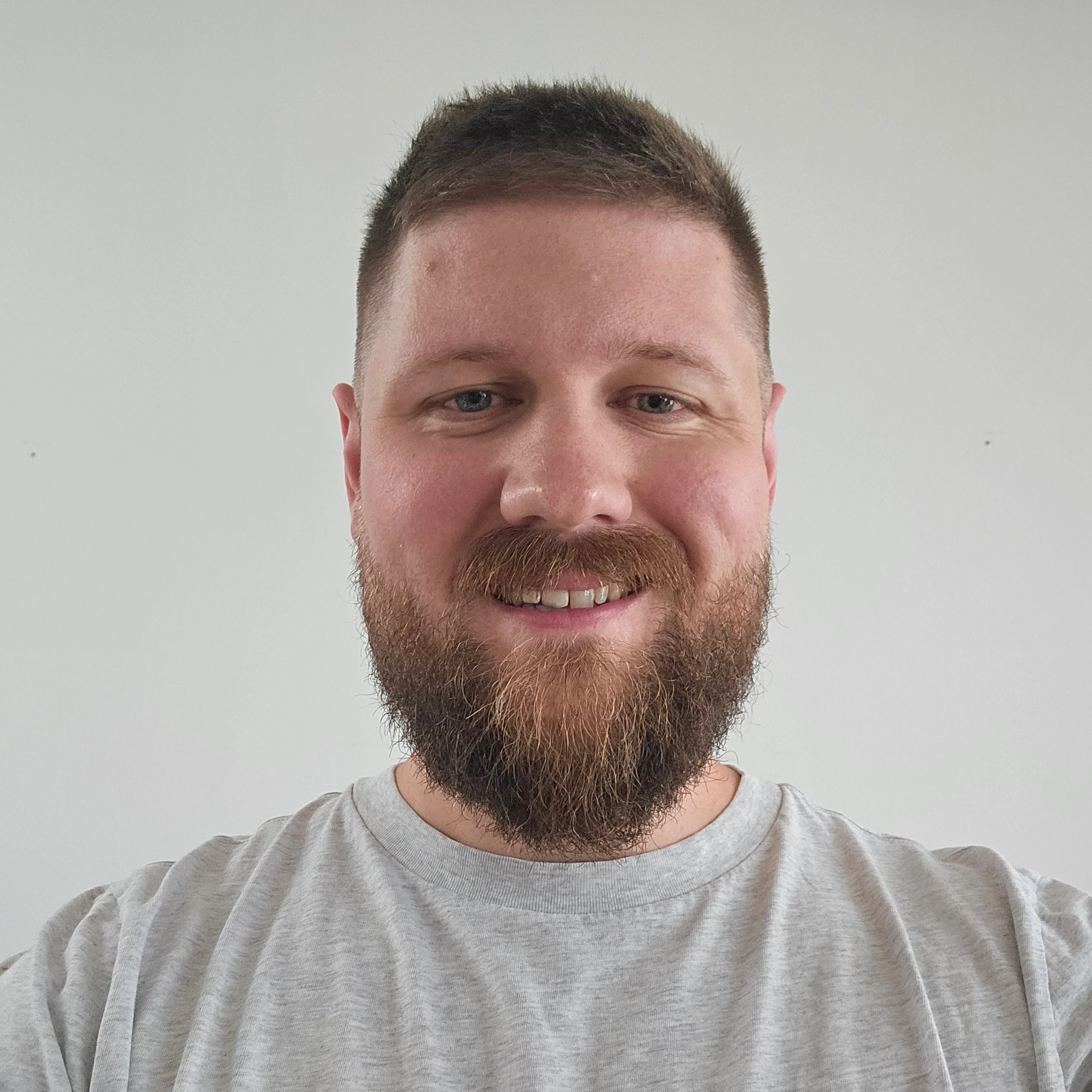 andrew bellini headshot